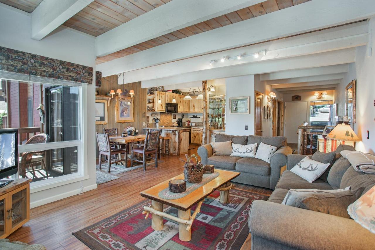 Val D'Isere At The Village By 101 Great Escapes Mammoth Lakes Ruang foto