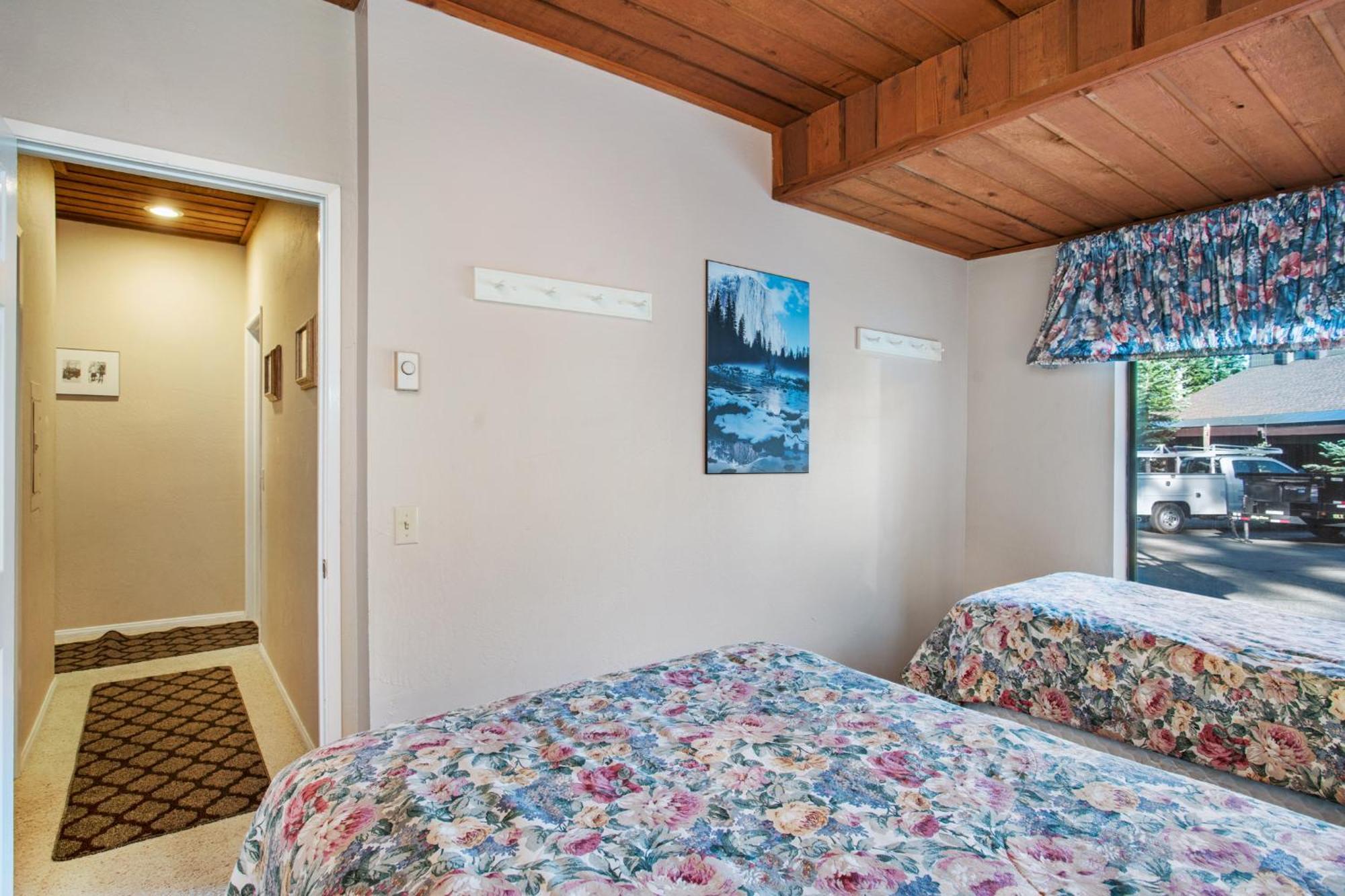 Val D'Isere At The Village By 101 Great Escapes Mammoth Lakes Ruang foto