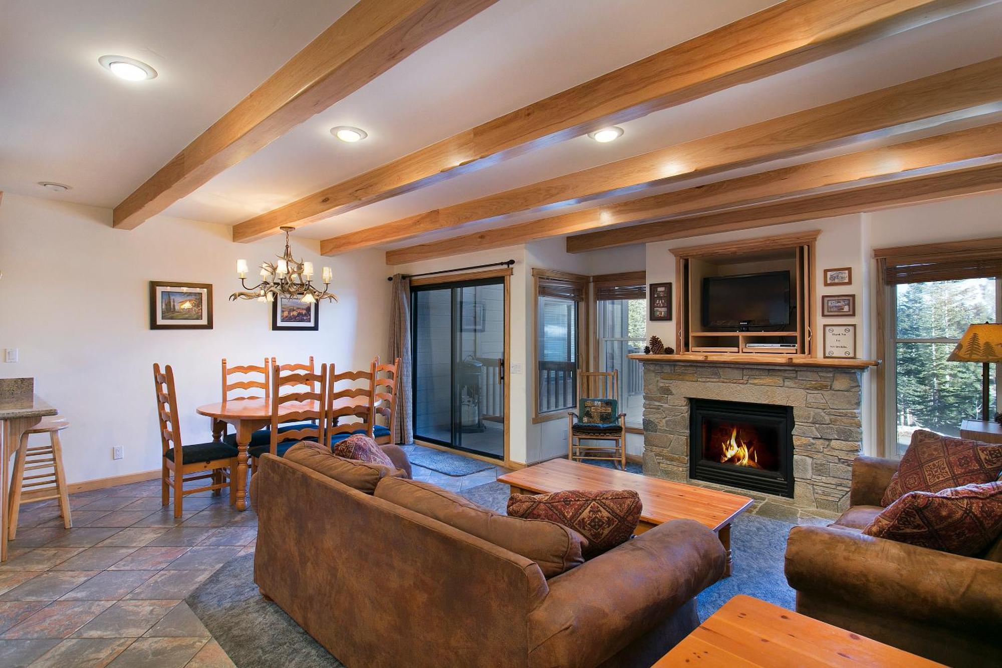 Val D'Isere At The Village By 101 Great Escapes Mammoth Lakes Ruang foto
